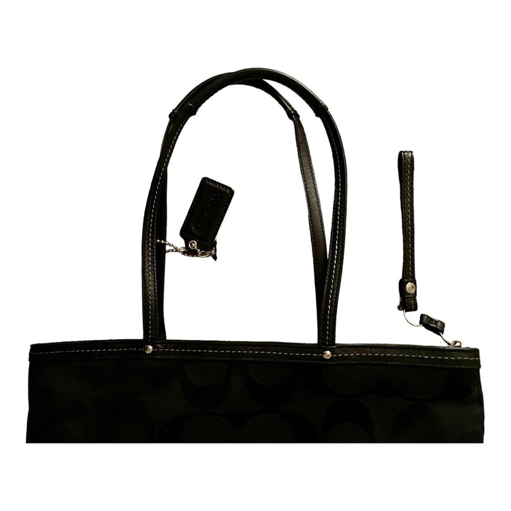 EUC Coach Tote - Picture 14 of 16